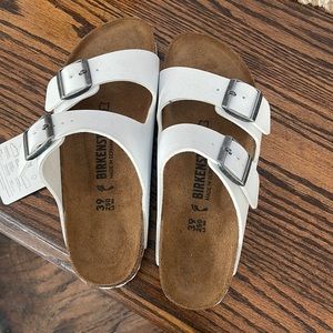 New with tag White Birkenstock